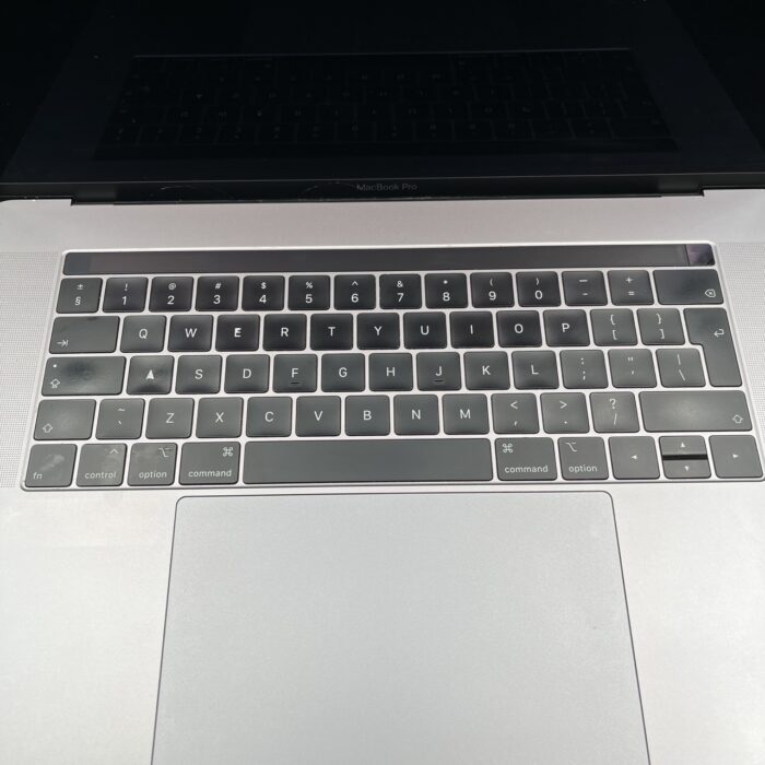 Macbook Pro 15" 2.3Ghz Intel Core i9 2019 16GB 512GB Space Grey - Image 8