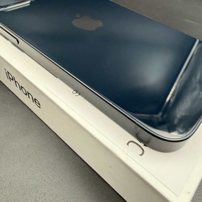 iPhone 14 256GB Midnight - Image 4