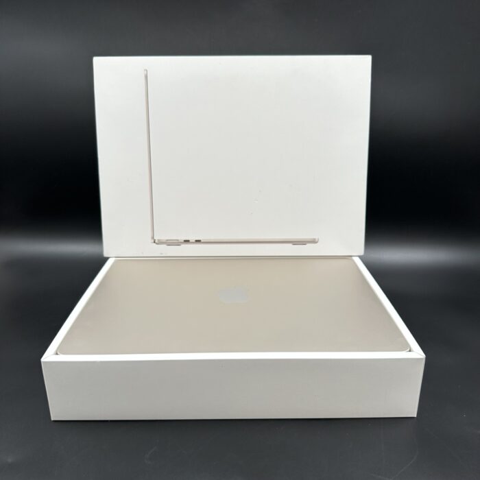 Macbook Air M2 13" | 8GB | 512GB | Starlight - Image 2