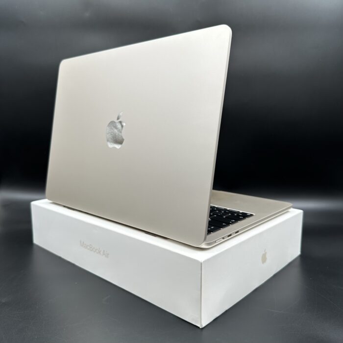 Macbook Air M2 13" | 8GB | 512GB | Starlight - Image 3