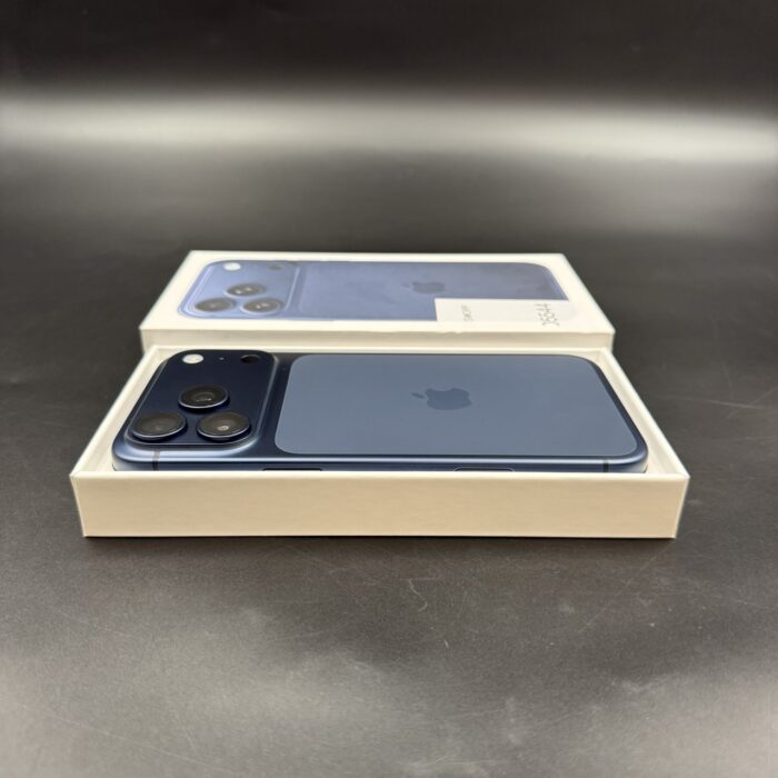 iPhone 17 Pro Max 256GB Deep Blue - Image 2