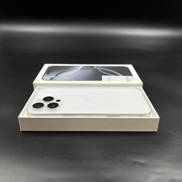 iPhone 16 Pro Max 512GB White Titanium - Image 2