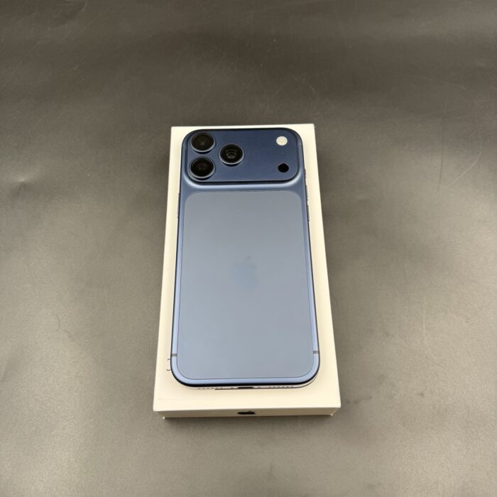 iPhone 17 Pro Max 256GB Deep Blue - Image 10