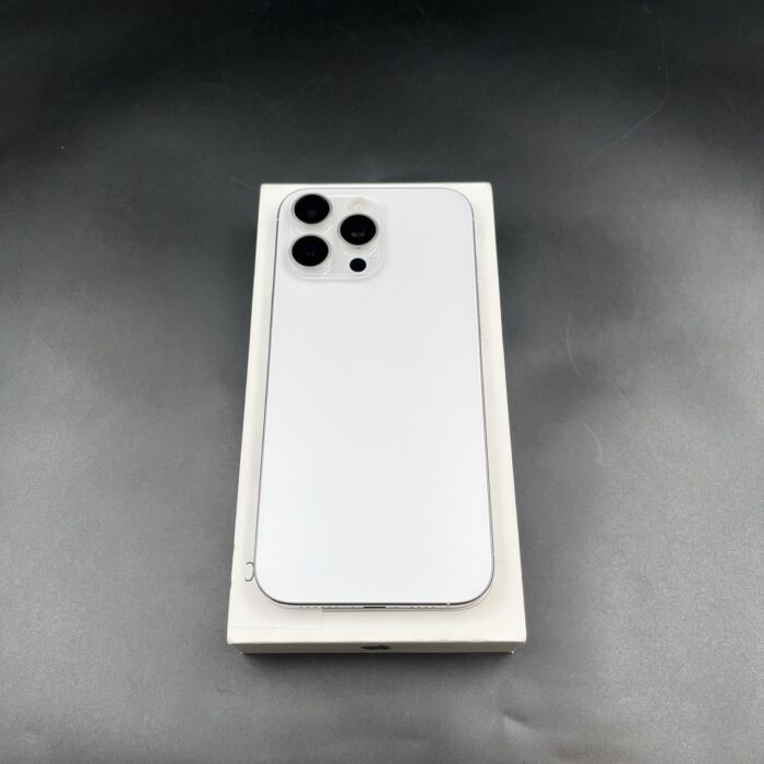 iPhone 16 Pro Max 512GB White Titanium - Image 8