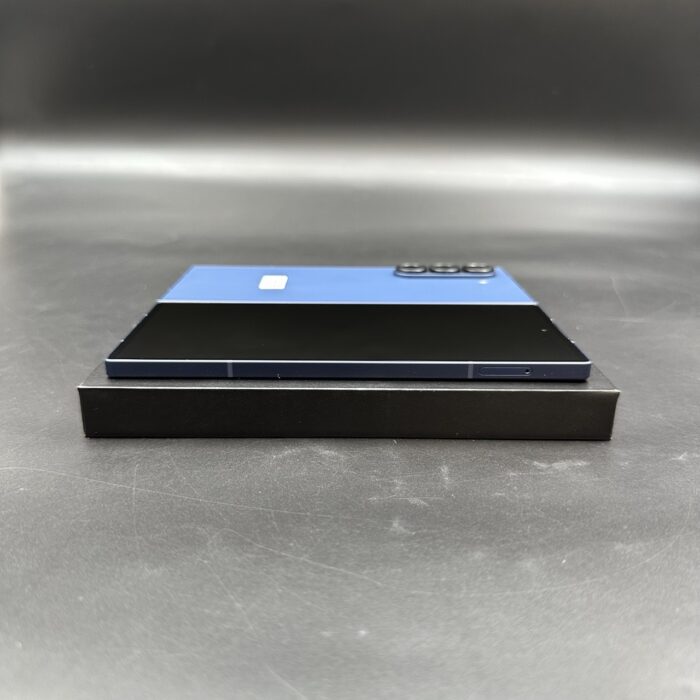 Samsung Galaxy Fold 6 256GB Navy - Image 7