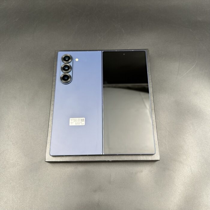 Samsung Galaxy Fold 6 256GB Navy - Image 11