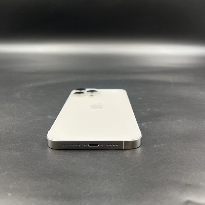 iPhone 13 Pro Max 256GB Silver - Image 3