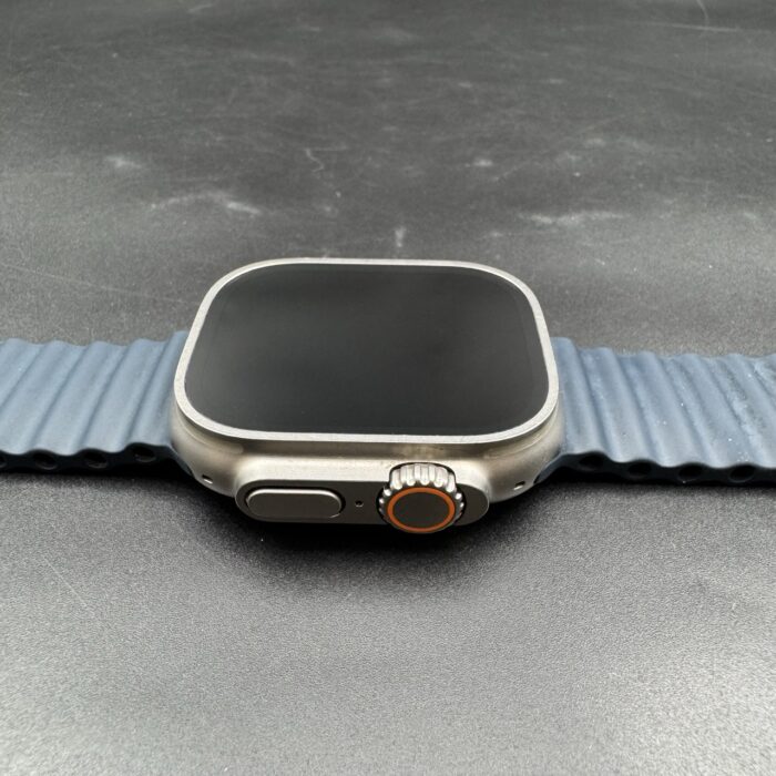 Apple Watch Ultra 2 49MM Natural Titanium Navy Ocean Band - Image 4