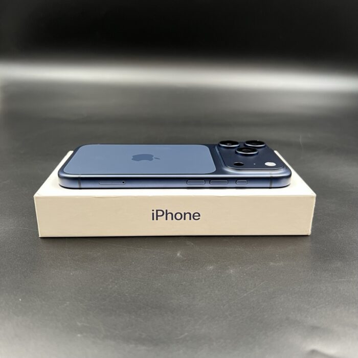 iPhone 17 Pro 256GB Deep Blue - Image 5