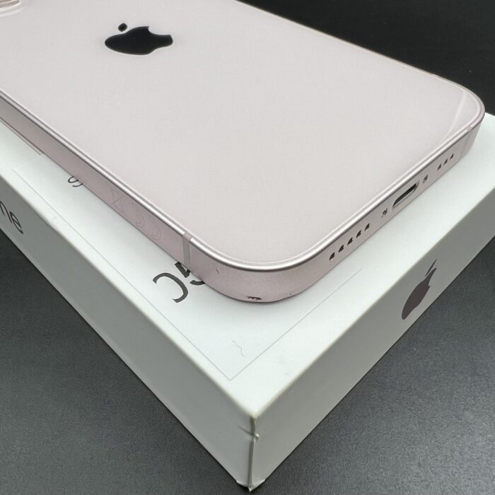 iPhone 13 128GB Pink - Image 4