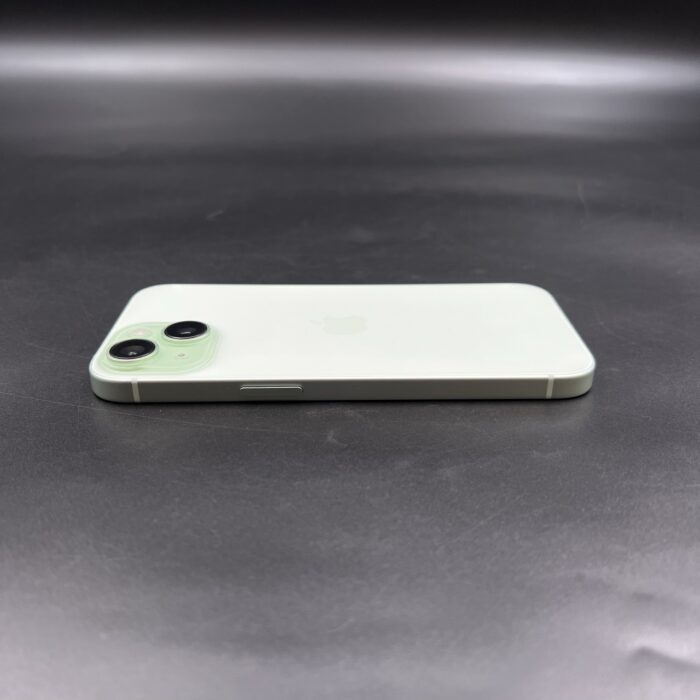 iPhone 15 128GB Green - Image 2
