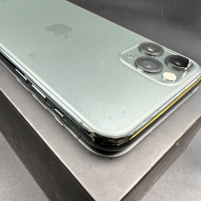 iPhone 11 Pro 256GB Midnight Green - Image 6