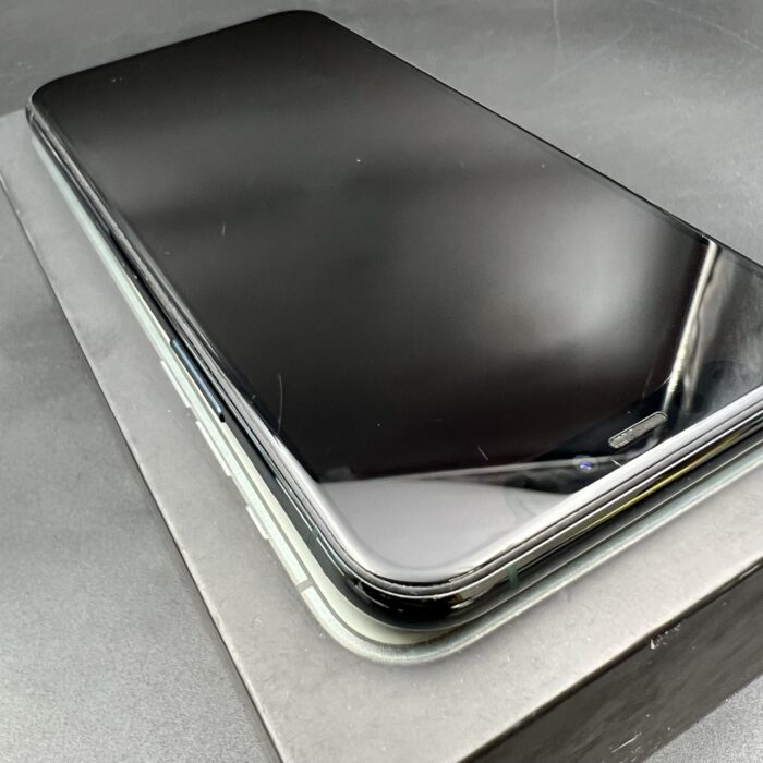 iPhone 11 Pro 256GB Midnight Green - Image 8