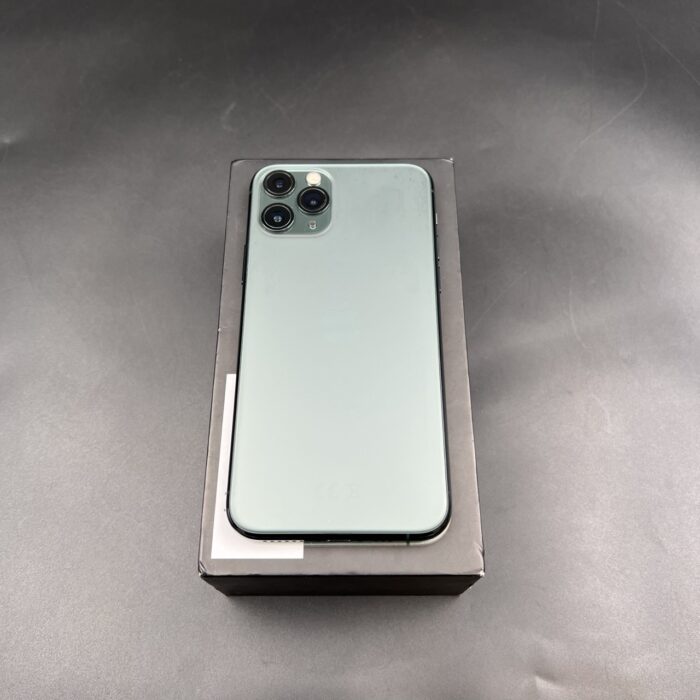 iPhone 11 Pro 256GB Midnight Green - Image 11