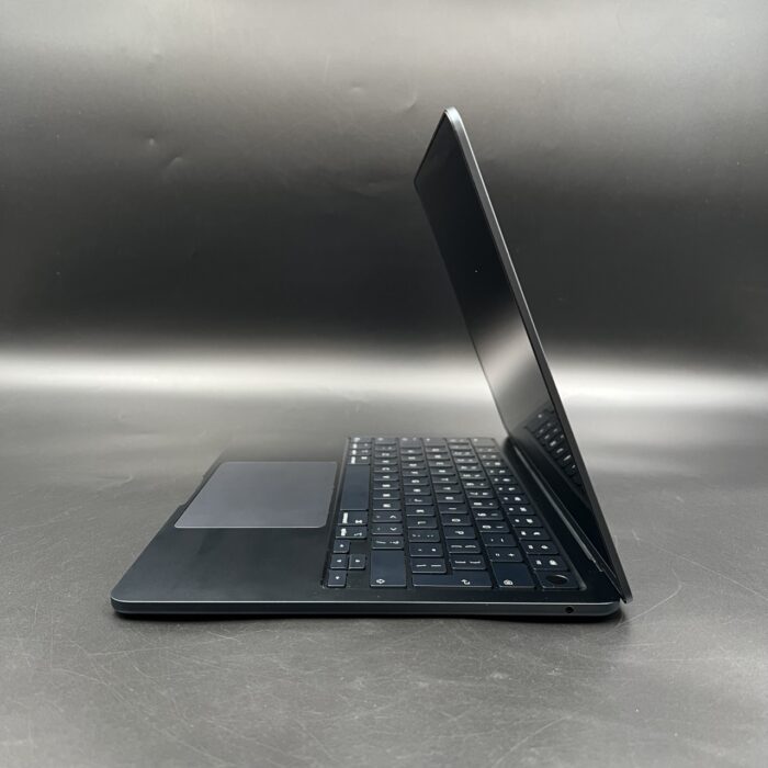 Macbook Air M4 13-inch | 16GB | 512GB | Midnight - Image 4