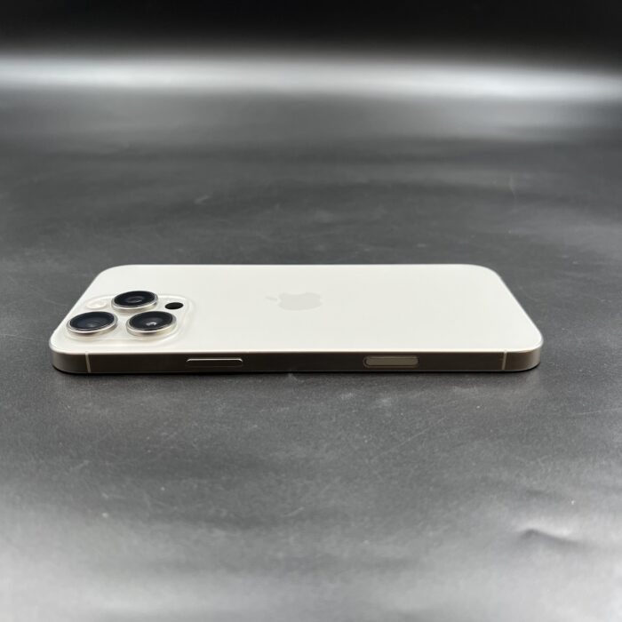 iPhone 16 Pro Max 256GB Natural Titanium - Image 2