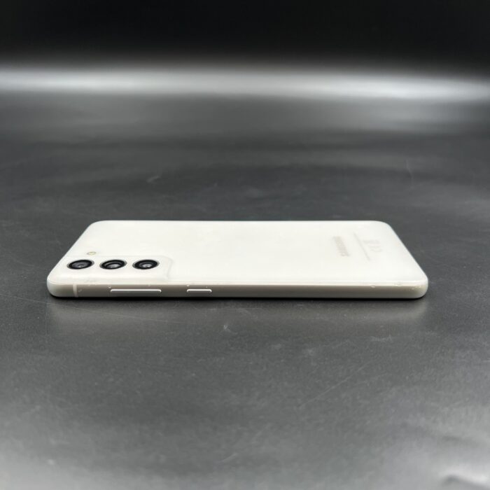Samsung Galaxy S21 FE 128GB Phantom White - Image 2