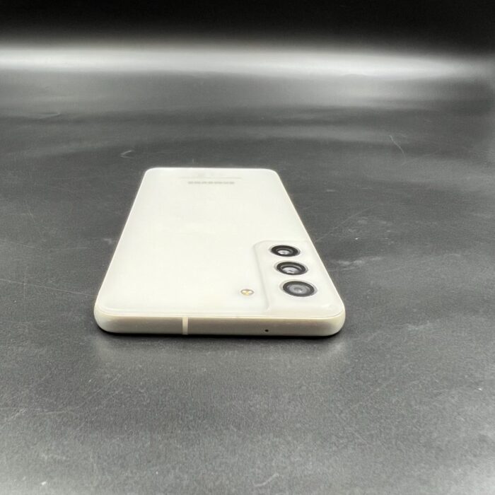 Samsung Galaxy S21 FE 128GB Phantom White - Image 8