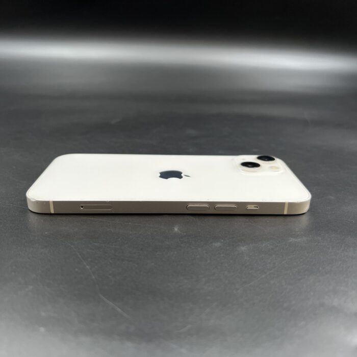 iPhone 13 128GB Starlight - Image 4