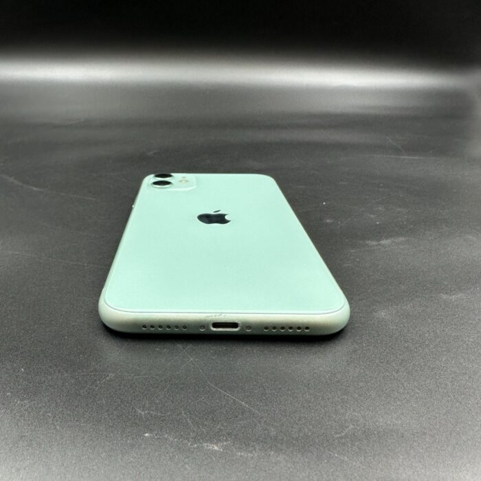 iPhone 11 64GB Green - Image 3