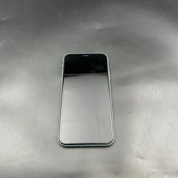 iPhone 11 64GB Green - Image 7