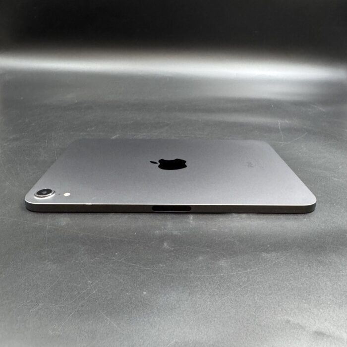 iPad Mini 6th Gen  64GB Space Gray - Image 2