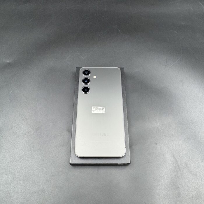 Samsung Galaxy S24 256GB Onyx Black - Image 8