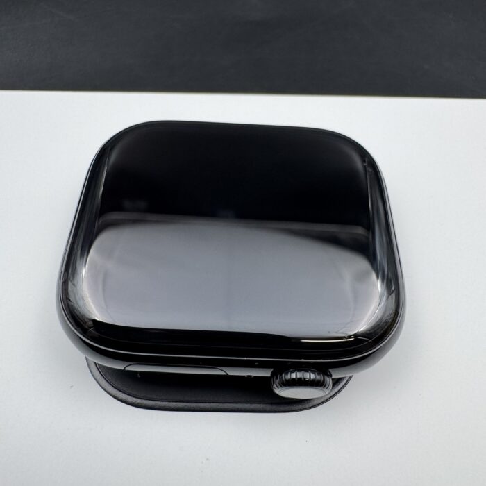 Apple Watch Series 11 46MM Jet Black - Image 4