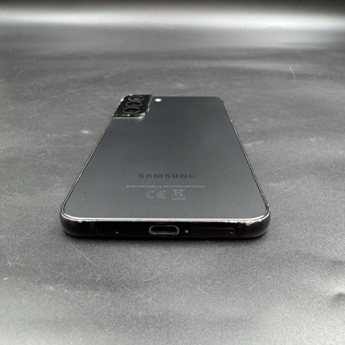 Samsung Galaxy S22 Plus 256GB Phantom Black - Image 3