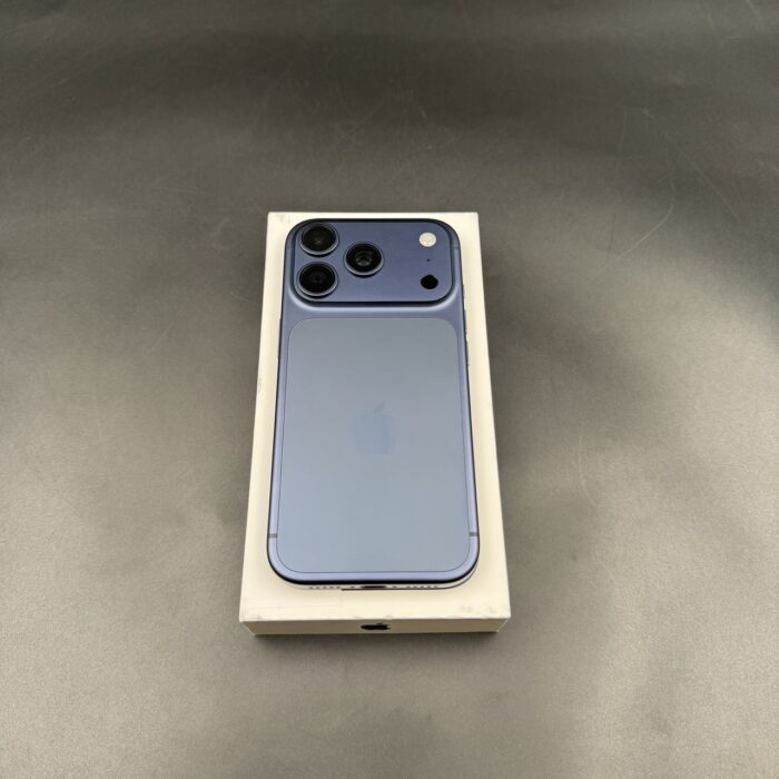 iPhone 17 Pro 256GB Deep Blue - Image 8