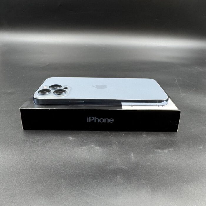 iPhone 13 Pro Max 256GB Sierra Blue (Rain Only) - Image 3