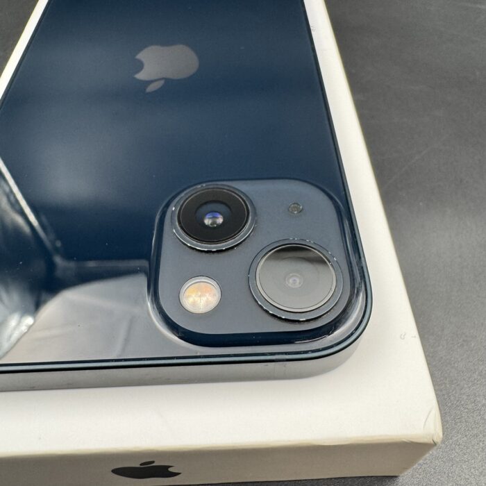 iPhone 13 128GB Midnight - Image 7