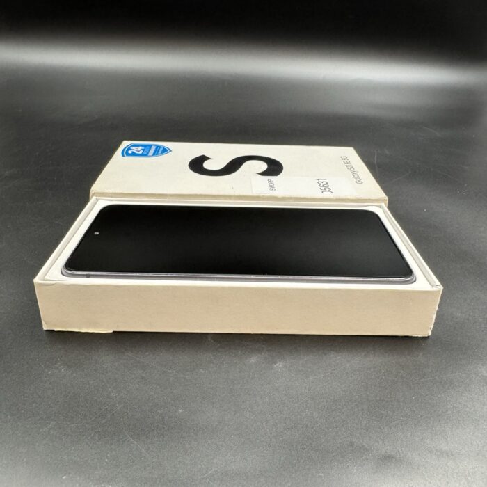 Samsung Galaxy S21 FE 128GB Phantom Black - Image 2