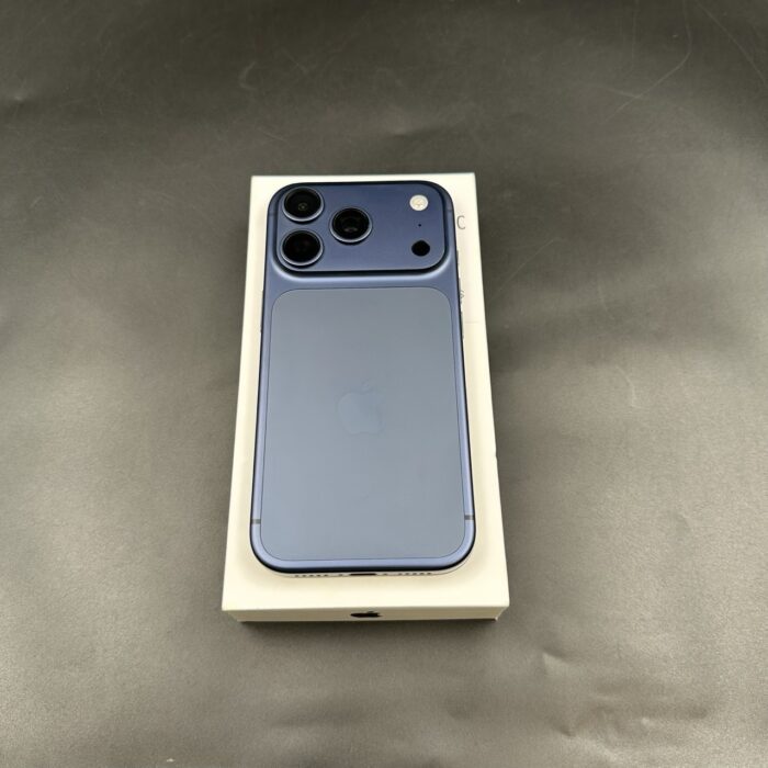 iPhone 17 Pro 512GB Deep Blue - Image 10