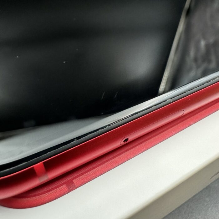 iPhone 11 256GB (Product) Red - Image 7